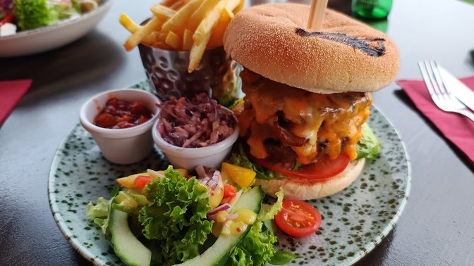 Aha Cafe Lounge & Restaurant