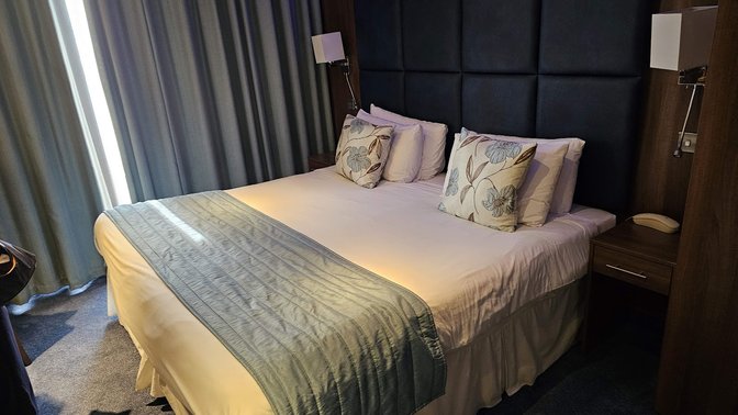 Alhambra Hotel
