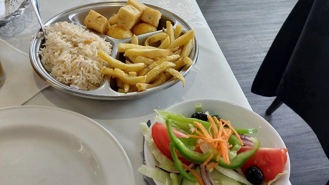 Barros' Tropical Bistro