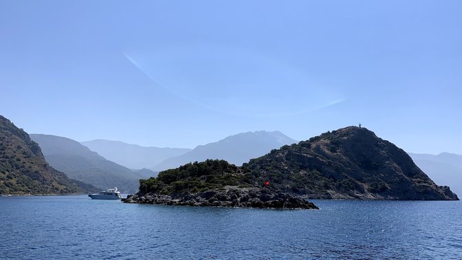 Boat Rentals, Yacht Charters/Sales, Cabin Charter, Crewing, Maritime Ride Shares & Water Adventures