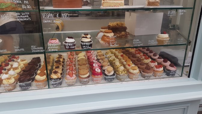 FLOUR The patisserie