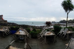 Driftwood Beachside Café \u0026 Restaurant