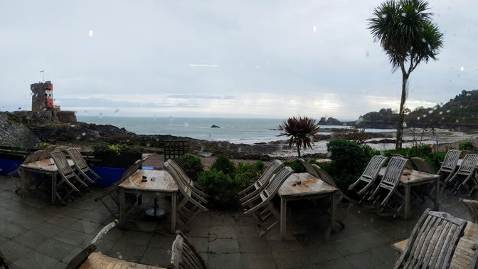 Driftwood Beachside Café & Restaurant