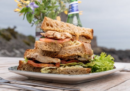 Driftwood Beachside Café & Restaurant