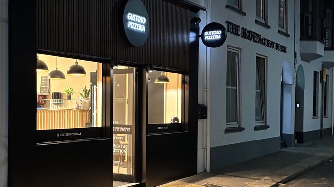 Gustoso Pizzeria