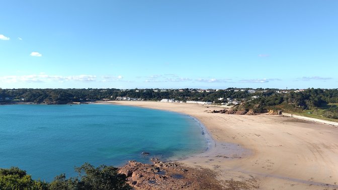 St Brelades Bay Beach hotels