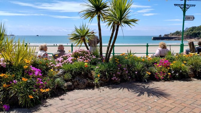 St Brelades Bay Beach hotels