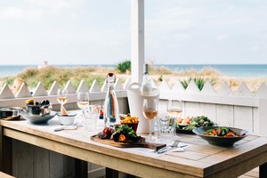 Le Braye Cafe