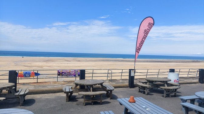 Watersplash Beach Bar & Diner