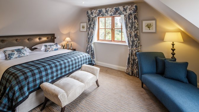 Greenhills Country House Hotel & Restaurant