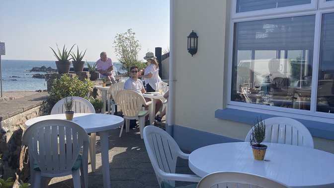 Green Island Restaurant