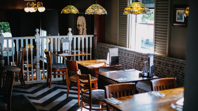 The Sir George Carteret - Randalls Pubs