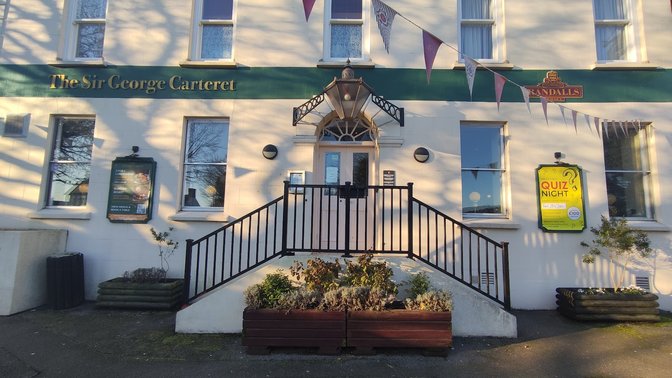 The Sir George Carteret - Randalls Pubs