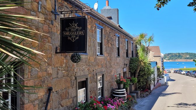 Old Smugglers Inn