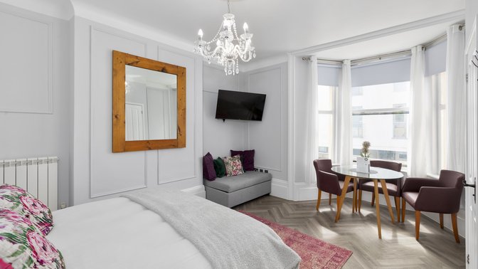 Eden House Services Apartments & Suites