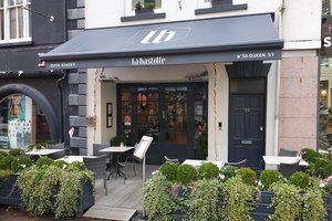 La Bastille Bar \u0026 Brasserie