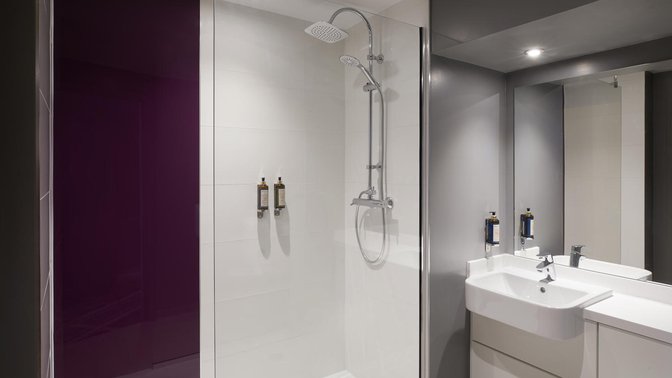 Premier Inn Jersey St Helier (Bath Street) hotel