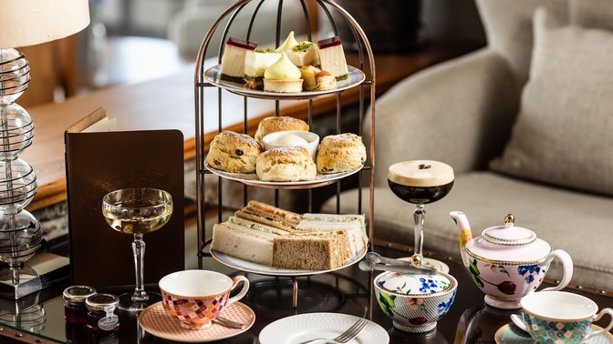 Tides Restaurant & Voyager Lounge Bar