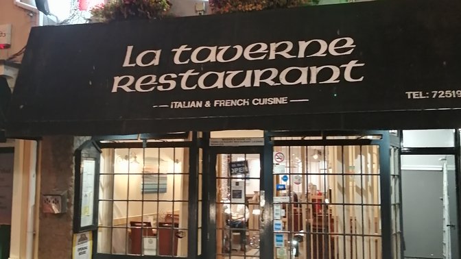 La Taverne