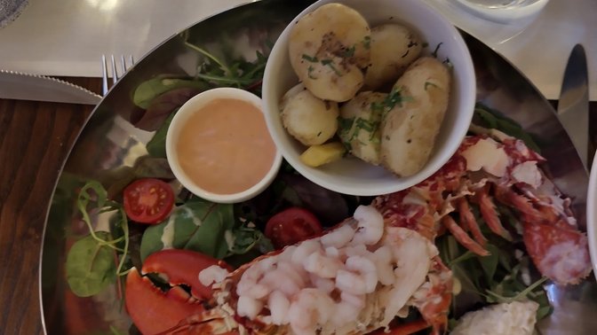 Quayside Bistro & Grill