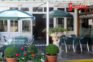 Gradees Restaurant