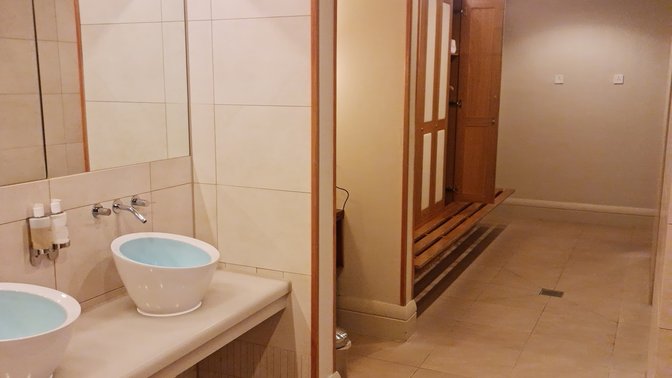 The Royal Yacht Hotel & Spa