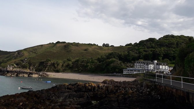 Sam's Restaurant & Grill