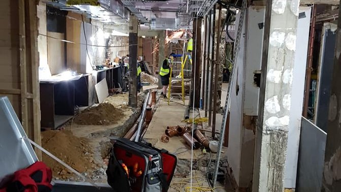 Chambers Sports Bar & Nightclub