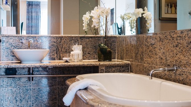 The Club Hotel & Spa