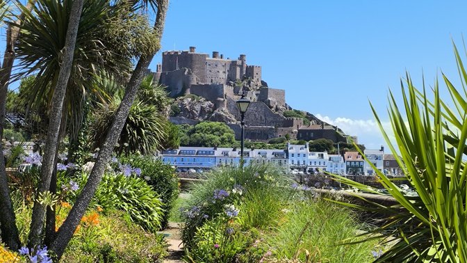Gorey Beach Promenade