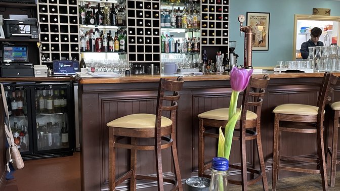 Bass & Lobster Restaurant