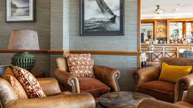 Indigos Grill, Bar & Terrace