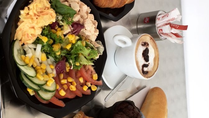 La Belle Gourmande Delicatessen