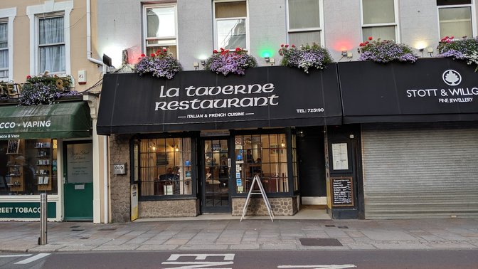 La Taverne Restauarant