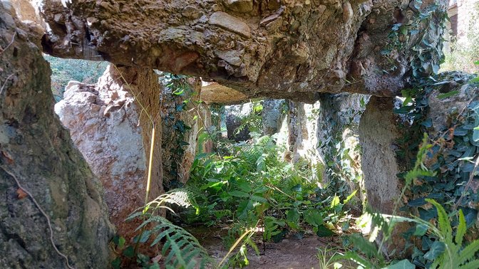 Le Dolmen du Couperon