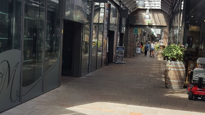 Liberty Wharf Shopping Centre