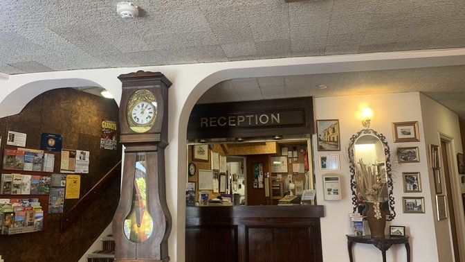 Mornington Hotel