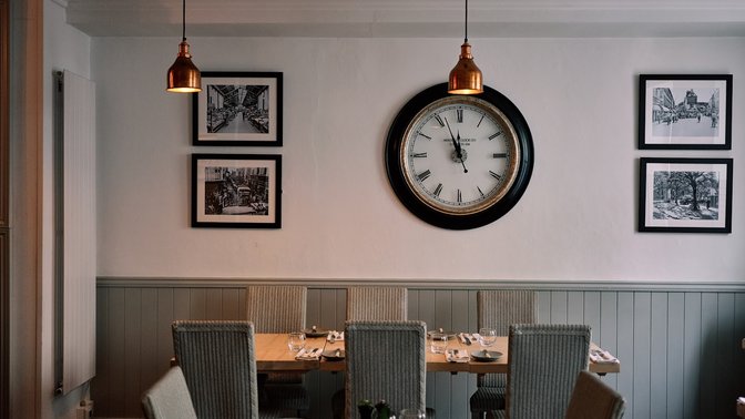 Number 10 Restaurant & Bar