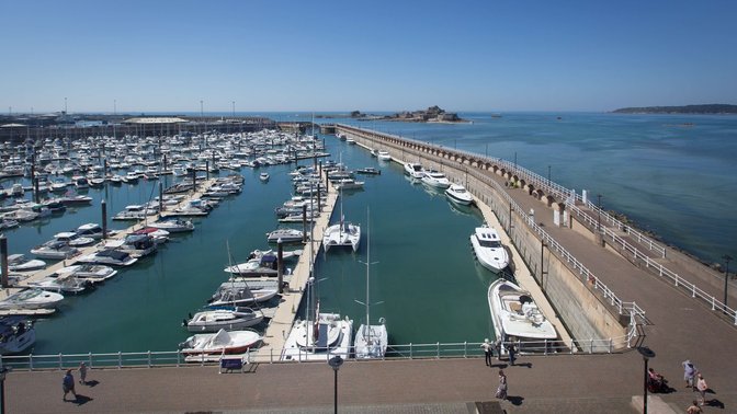 Radisson Blu Waterfront Hotel Jersey