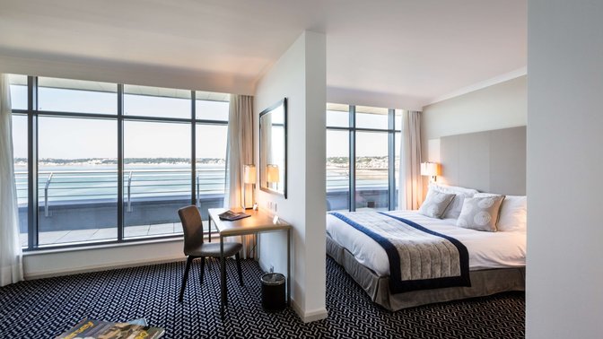 Radisson Blu Waterfront Hotel Jersey