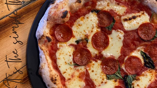 Red House Coffee Bar And Pizzeria