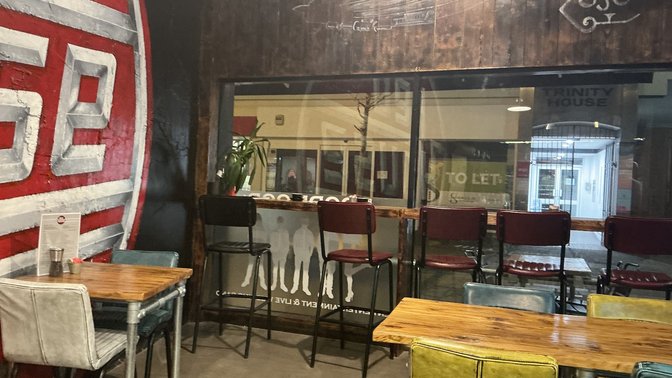 Red House Coffee Bar And Pizzeria