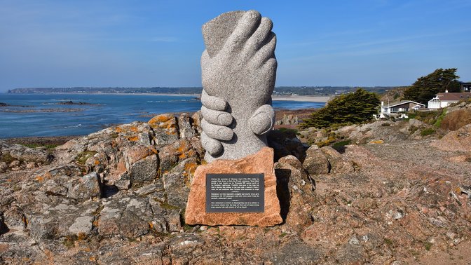 Sculpture of Two Hands Clasping