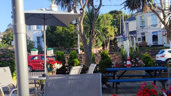Seacroft Guest House