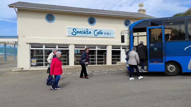 Tantivy Blue Coach Tours