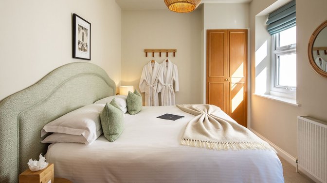 The Moorings Hotel & Restaurant