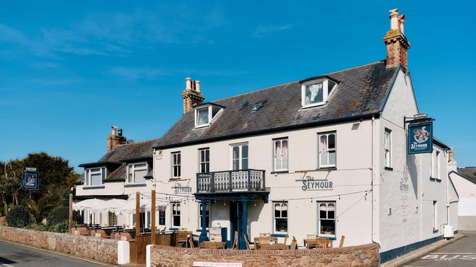 The Seymour Pub & Restaurant