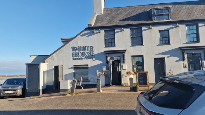 White Horse Beach Bar & Eatery