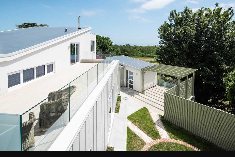 OPEN VIEWING | Saturday 19th July | 6 Jardins des Cures £2,950,000