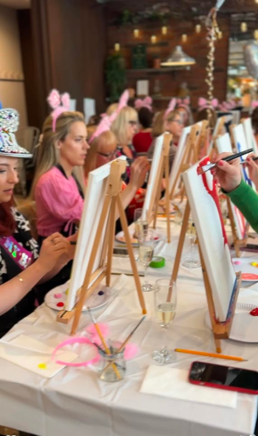 IN HER GLORY- a night with Cancer Research and the Halo Project